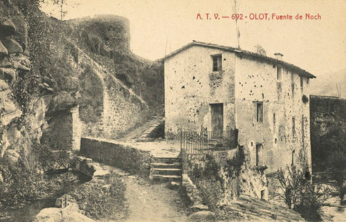 Noc d'en Cols, prop del Fluvià. 1900-1908