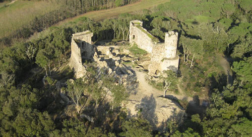 Restes del castell de Sant Iscle