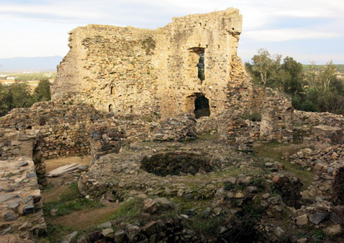 Restes del castell de Sant Iscle
