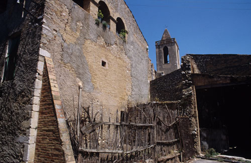 Vista de de Santa Llogaia d'Àalguema. 1993