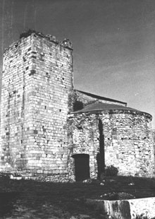 Església romànica i castell de Sant Feliu de la Garriga. 1989