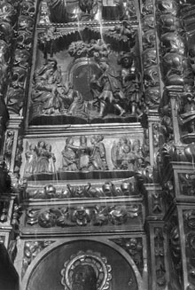 Detall de l'altar de l'esgl�sia parroquial de Santa Maria de Ribes de Freser. 1920-1930